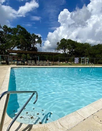 Home for sale at 174 Bandera in Bandera, TX — photo 5