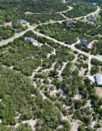 rental at 1730 Private Road in Mico, TX — photo 4