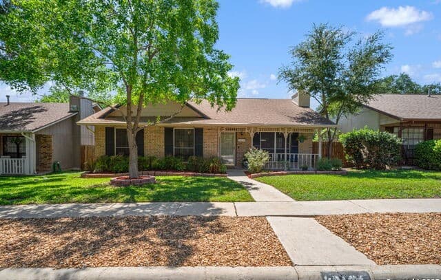 3-bedroom rental at 12138 W Lemon Blossom in San Antonio, TX — photo 1
