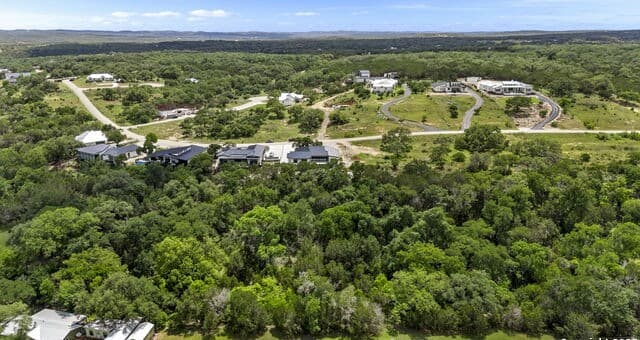 4-bedroom rental at 2637 Campestres in Spring Branch, TX — photo 4