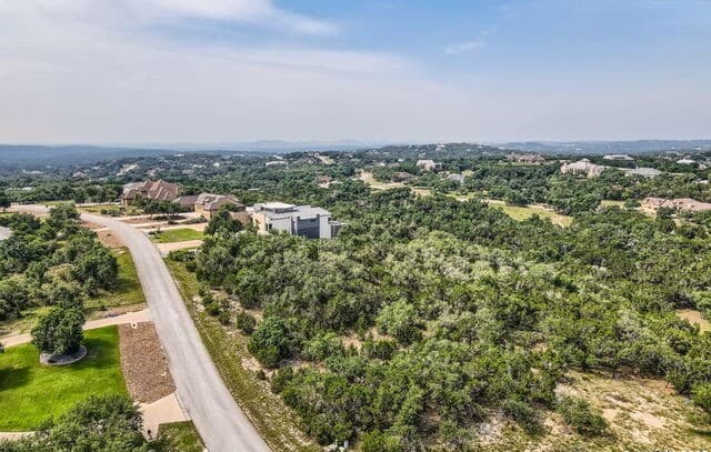 rental at 227 Champions Ridge in Spring Branch, TX — photo 4