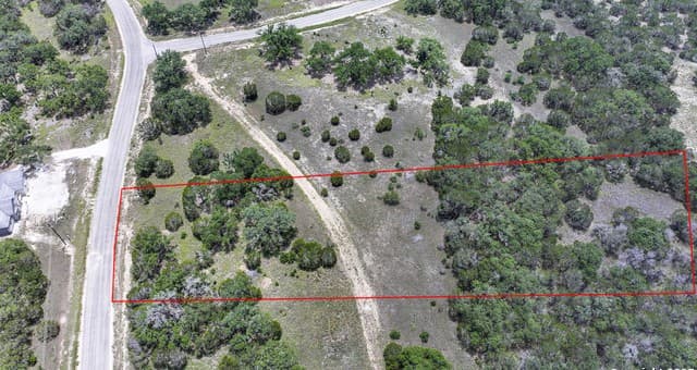 rental at 314 Serenity Pass in Spring Branch, TX — photo 3