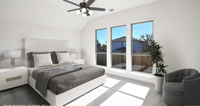 5-bedroom rental at 409 Foxtail Canyon in Cibolo, TX — photo 4