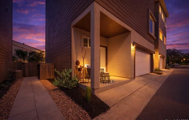 3-bedroom rental at 1618 W Lawndale #2 in San Antonio, TX — photo 2