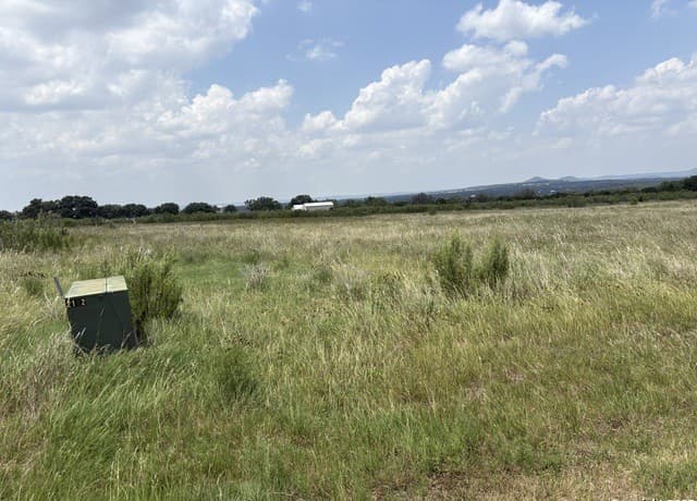 Home for sale at 717 Palomino Springs in Bandera, TX — photo 3