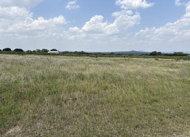 Home for sale at 717 Palomino Springs in Bandera, TX — photo 4