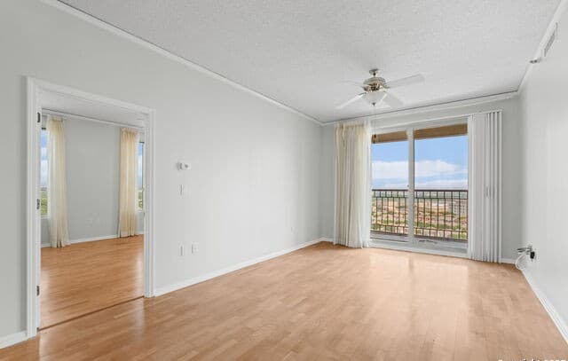 2-bedroom rental at 1 Towers Park Ln Unit 1108 in San Antonio, TX — photo 2