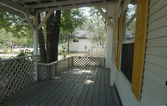 3-bedroom rental at 23027 Fawn Trail Dr. in Elmendorf, TX — photo 4