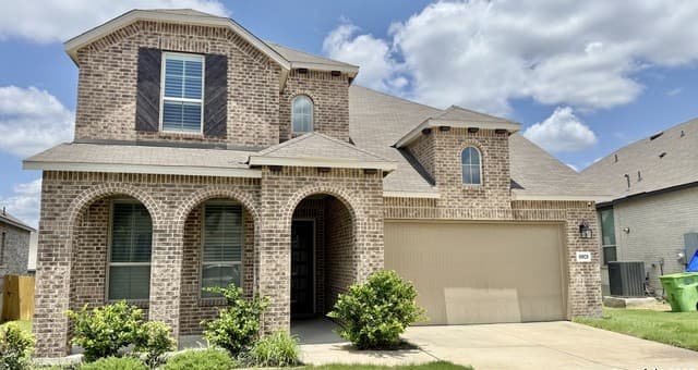 4-bedroom rental at 10828 Bango Farms in San Antonio, TX — photo 1