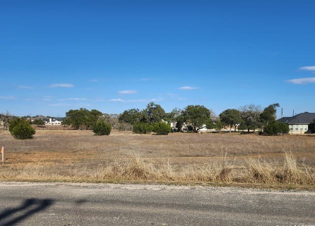 rental at 103 S Calvin Barrett in Blanco, TX — photo 5