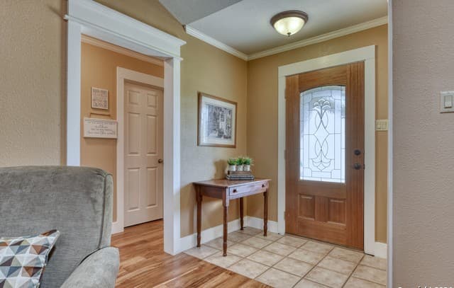 2-bedroom rental at 212 Patrick in Pleasanton, TX — photo 5