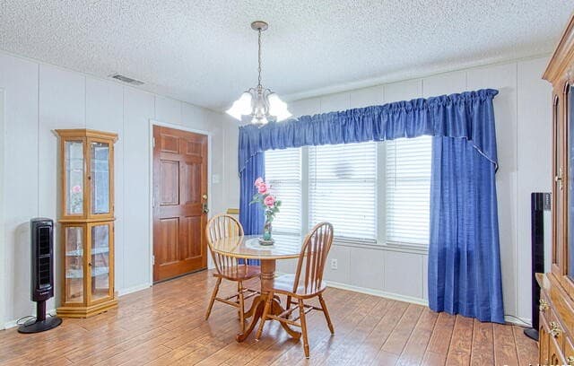 3-bedroom rental at 166 Hartford in San Antonio, TX — photo 5
