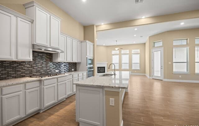 3-bedroom rental at 147 Bedingfeld in Shavano Park, TX — photo 5