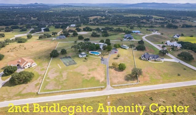 Home for sale at 960 River Bend in Bandera, TX — photo 4