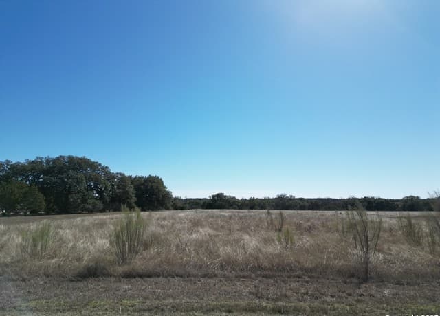 Home for sale at 960 River Bend in Bandera, TX — photo 5