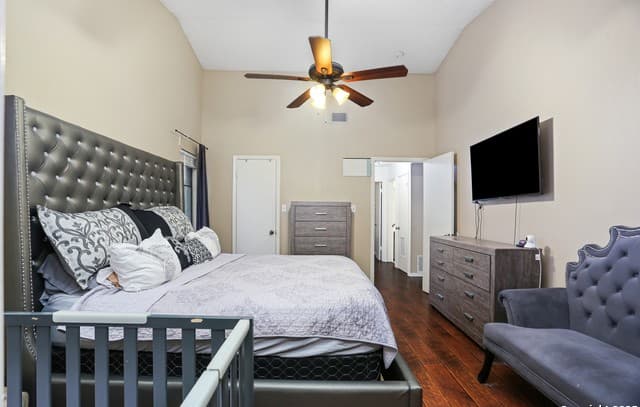2-bedroom rental at 7738 Chambers Rd Unit 1203 in San Antonio, TX — photo 4