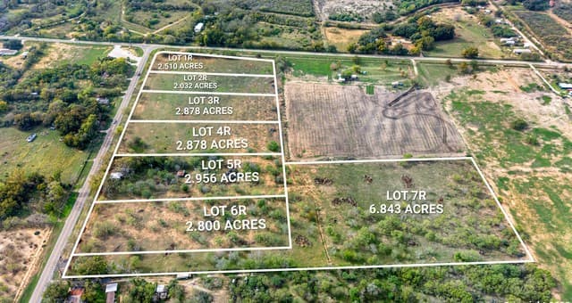 rental at 19101 Fm 463, Lot 6r in Natalia, TX — photo 3