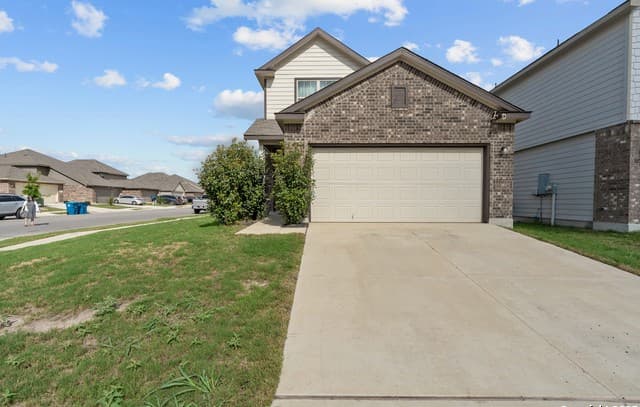 4-bedroom rental at 10573 Green Lake in San Antonio, TX — photo 3