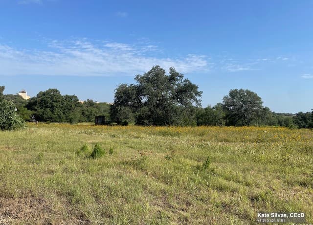rental at 22630 Campbellton in San Antonio, TX — photo 1