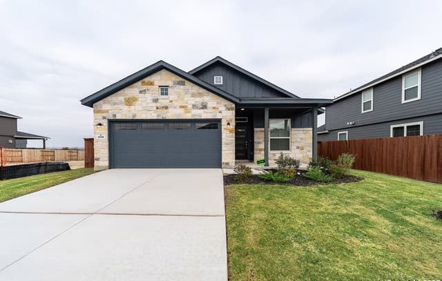 3-bedroom rental at 4910 Midland Drive in Schertz, TX — photo 1