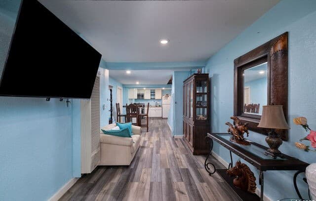 3-bedroom rental at 43 Leroux in San Antonio, TX — photo 5