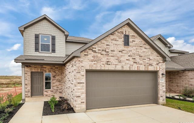 3-bedroom rental at 8322 Ingress Ave. in San Antonio, TX — photo 2