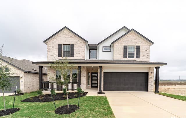5-bedroom rental at 154 Ednie Ln in Mico, TX — photo 1