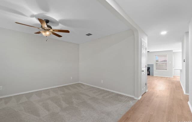 4-bedroom rental at 9714 Connemara Bend in San Antonio, TX — photo 3