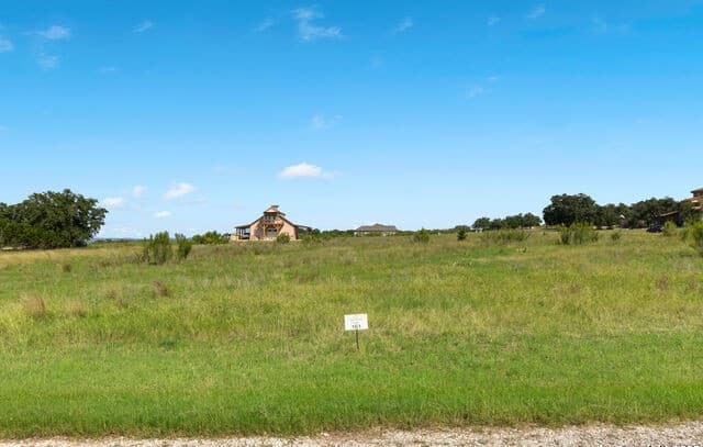 Home for sale at 161 Pinto Cyn in Bandera, TX — photo 5