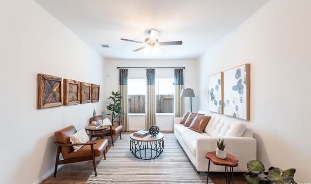 4-bedroom rental at 4936 Hawkwell Ln in San Antonio, TX — photo 3