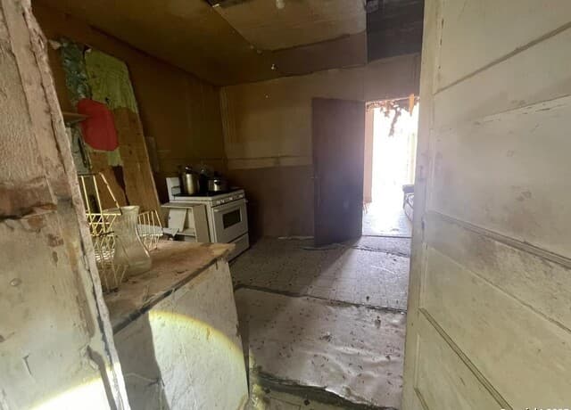 1-bedroom rental at 217 2nd in Kenedy, TX — photo 3