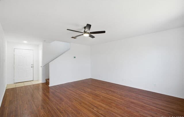 4-bedroom rental at 6502 Lowrie Block in San Antonio, TX — photo 4