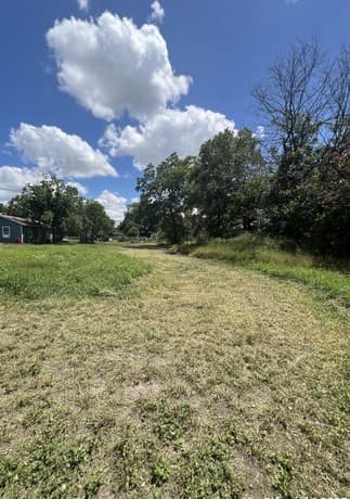 rental at 143 Price Ave in San Antonio, TX — photo 4