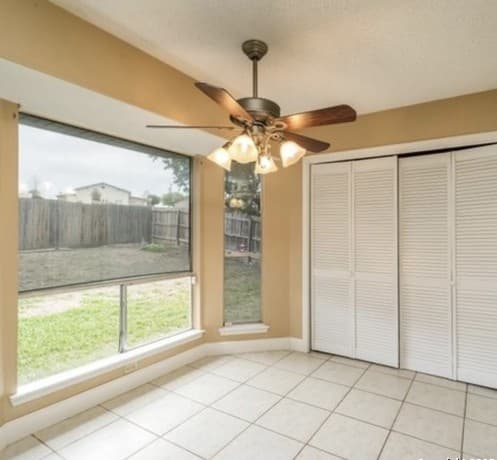 3-bedroom rental at 15022 Baycliff in San Antonio, TX — photo 3