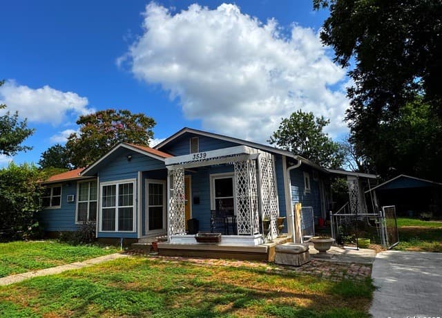 4-bedroom rental at 3539 El Paso in San Antonio, TX — photo 3