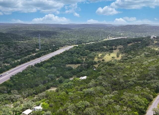 rental at 19031 Bandera Rd in Helotes, TX — photo 3