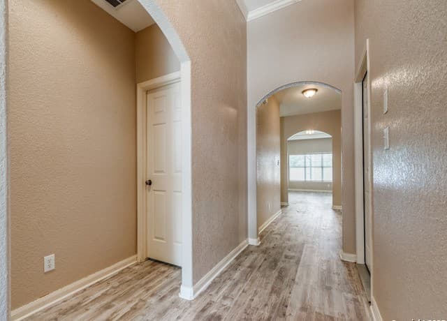 3-bedroom rental at 14411 Corral in Elmendorf, TX — photo 4