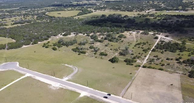 Home for sale at LOT 17 Camp Creek Dr in Bandera, TX — photo 2