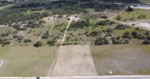 Home for sale at LOT 17 Camp Creek Dr in Bandera, TX — photo 3
