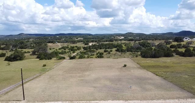 Home for sale at LOT 17 Camp Creek Dr in Bandera, TX — photo 4