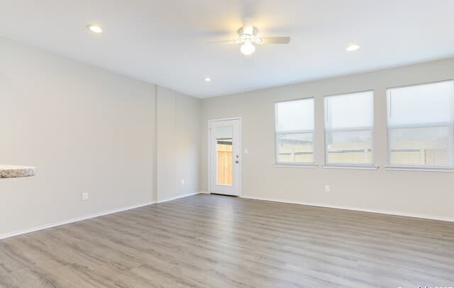 rental at 6922 Crestway Rd in San Antonio, TX — photo 4