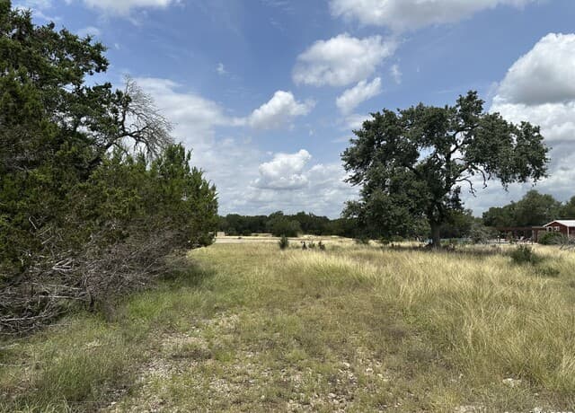 rental at 571 Rayner Ranch in Spring Branch, TX — photo 3