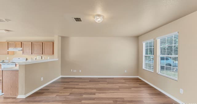 3-bedroom rental at 4806 Appaloosa in San Antonio, TX — photo 4