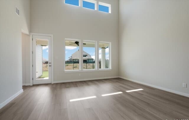 4-bedroom rental at 444 Foxbrook Way in Cibolo, TX — photo 3