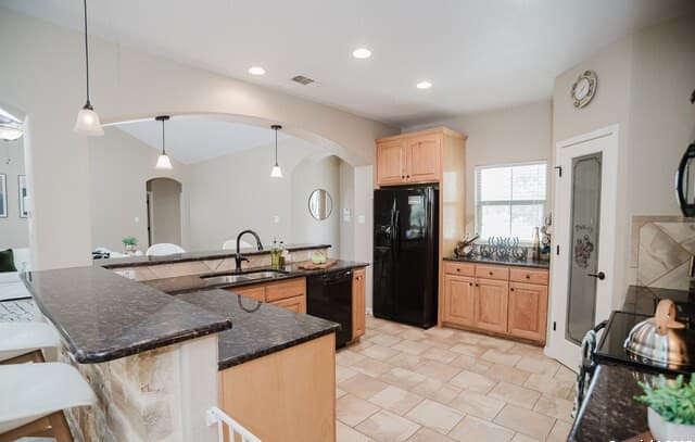 Home for sale at 205 Sendera Crossing (1.4 Acres) in La Vernia, TX — photo 4