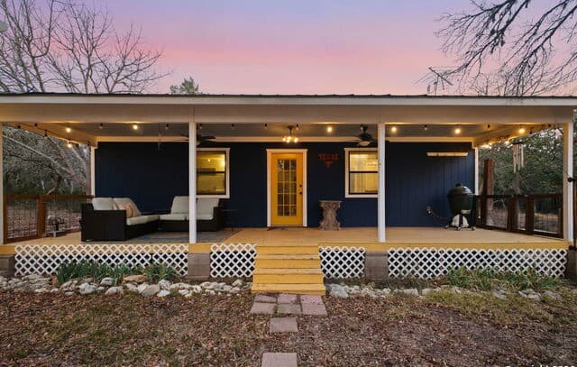 1-bedroom rental at 1060 Forest View Dr in Blanco, TX — photo 1