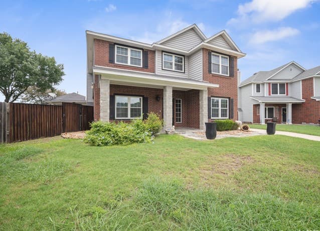 4-bedroom rental at 4443 Canary Bnd in San Antonio, TX — photo 4