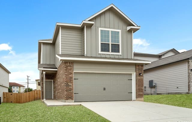 3-bedroom rental at 9307 Graze Land Drive in San Antonio, TX — photo 2