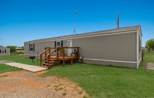 rental at 7380 Pittman in Adkins, TX — photo 4
