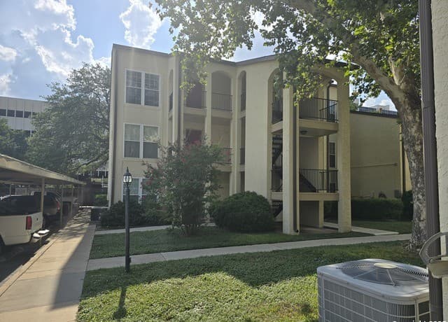 2-bedroom rental at 8702 Village Dr Unit 143 in San Antonio, TX — photo 1